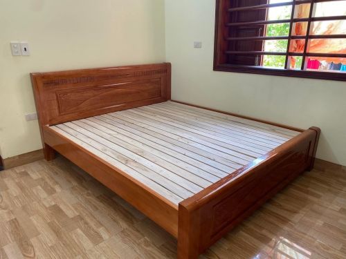Giường gỗ Xoan giá rẻ TL1m80x2m